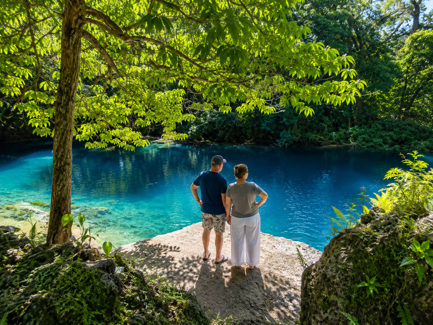 Exclusive Sunrise team hosting guests at a Santo blue hole